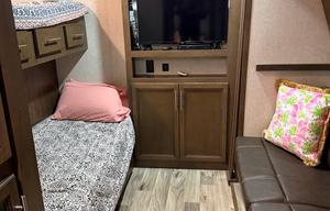 The Happy Camper | Luxury Glamping Getaway