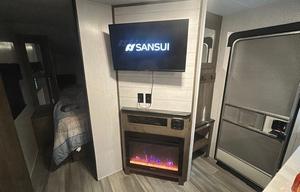 2023 33ft Travel Trailer. We deliver and set up