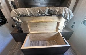 2021 CrossRoads RV Zinger with 1.5 Bath