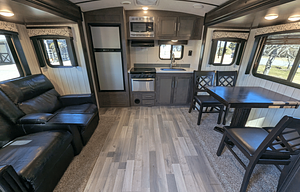 Sunset Trail | Spacious & Cozy, Ideal for a Couple