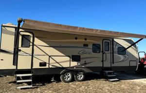 2018 Keystone RV Cougar Half-Ton Series 29BHS RV rental photo 3