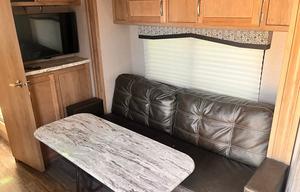 2020 Winnebago Minnie Winnie 2106ds RV rental photo 7