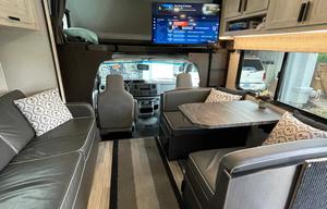 33ft Sunseeker special Bunkhouse Edition - "Sonny"