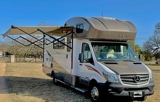 2016 Winnebago Itasca Navion (M-Benz)