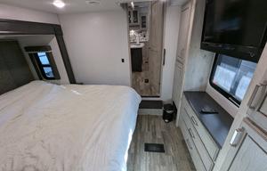 Keystone Avalanche | Large Double Suite w/ 2 Baths