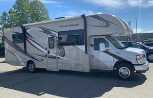 PAUL - 2019 Thor Four Winds 28Z