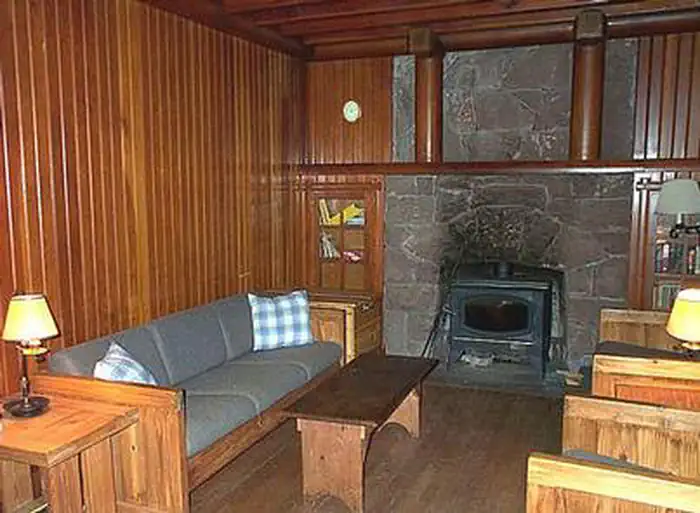 Clackamas Lake Historic Cabin