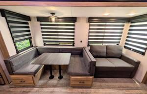 Cherokee Arctic Wolf | Luxury 5th Wheel Bunkhouse