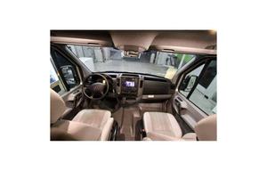 Chillux: 2014 Roadtrek Adventurous RS