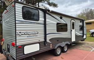 "Hotel Comfort, Campsite Freedom"