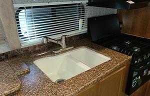 "TURN-KEY" PET-FRIENDLY & KID-APPROVED MOTORCOACH