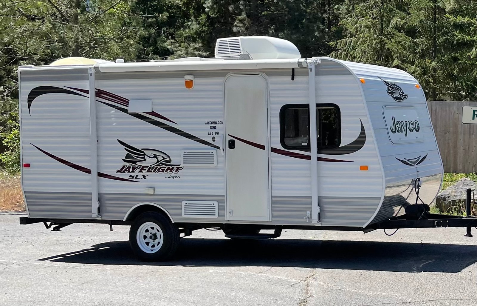 Cozy Kid and Pet Friendly Camper