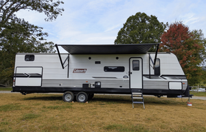 Coleman Lantern | Large Modern Bunkhouse sleeps 9