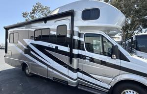 Top Notch Rv - Mercedes Benz Atasca Navion 24v 26'