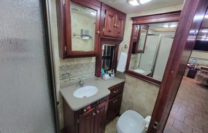 2011 Tiffin Motorhomes Allegro RED with Starlink!