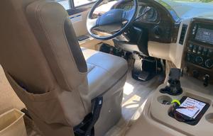 30 Ft Class A Motor Coach - Pets Allowed