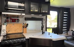 2021 Forest River RV Cherokee Grey Wolf 23MK RV rental photo 11