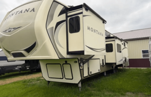 2018 Keystone RV Montana RMI1722