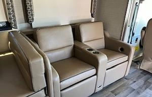 2019 Jayco Precept       JADE RV