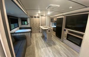 2021 Coachmen RV Spirit Ultra Lite 3379BH