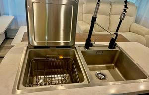 2023 Chaparral 375BAF RV rental photo 7