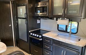 2019 Grand Design Imagine XLS 21BHE