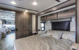 2022 FR3 34DS RV rental photo 17