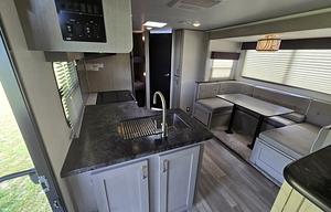 2022 Tracer 24DBS RV rental photo 24