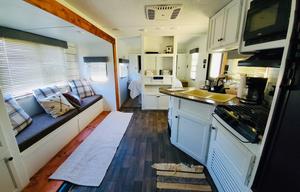 2016 Keystone RV Hideout 242LHS