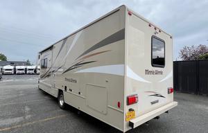 MIRA - 2017 Winnebago Minnie Winnie 31H