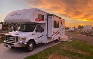 2019 Forest River RV Sunseeker 2650 -27 foot