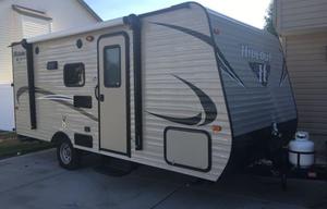 Fully Stocked Keystone Camper | Easy Tow, Sleeps 6