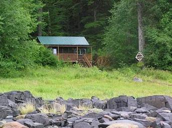 PORTAGE BAY CABIN2