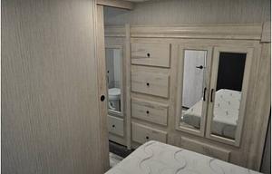 Grand- Elegant Glamping