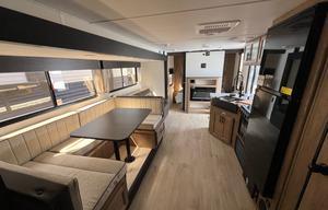 2025 Cherokee Grey Wolf 26DBH RV rental photo 8