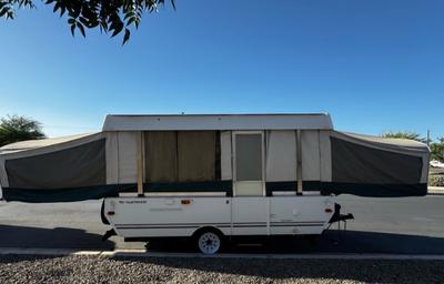 2007 Fleetwood RV Discovery 42D