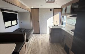 2025 Kingsport 268BH (5196)