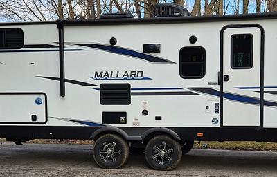 2021 Heartland Mallard 26