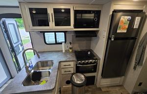 2022 Crossroads Volante Travel trailer