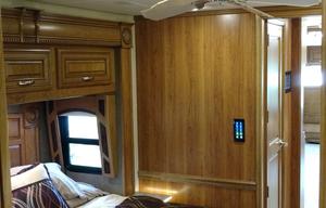 2017 Entegra Coach Anthem 42RBQ