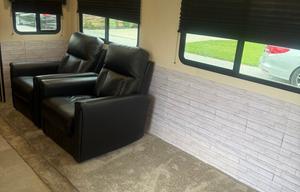 2021 Coachmen Apex Ultra-lite 293RLDS
