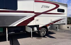 2016 Storm 32H RV rental photo 32