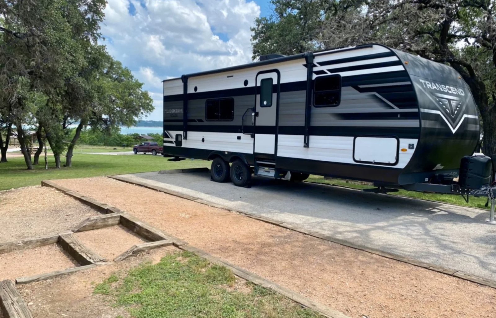 Bunkhouse - Outdoor Kitchen - Delivery Available