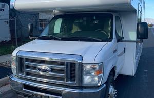 2014 Thor Motor Coach Four Winds 23A Grizzly3