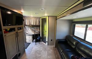 2019 Grand Design Transcend 27BHS