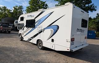 Freedom Elite | Cozy and Easy to Drive Class C RV