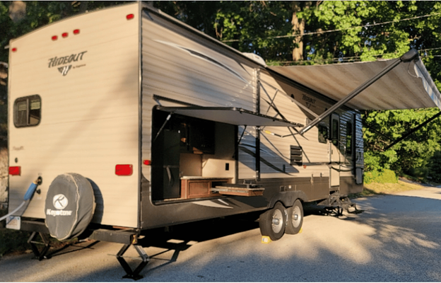 2016 Keystone RV Hideout 29BKS RV rental photo 1