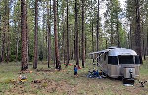 Easy Glamping: 2018 Airstream Flying Cloud 19'
