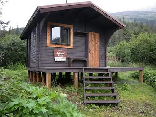 S03, Loop: AREA LOWER PARADISE LAKE CABIN