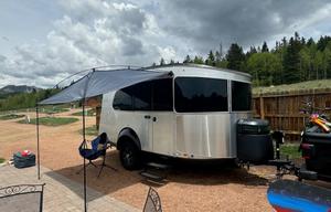 Glamping in an easy-to-use and tow Airstream!